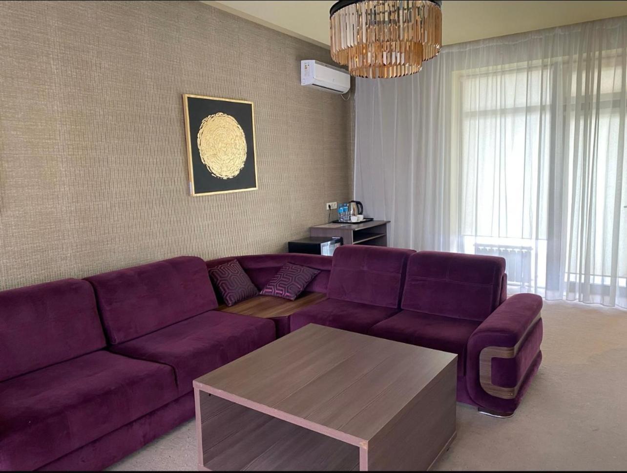 Barhat Hotel & Spa Тараз Екстер'єр фото
