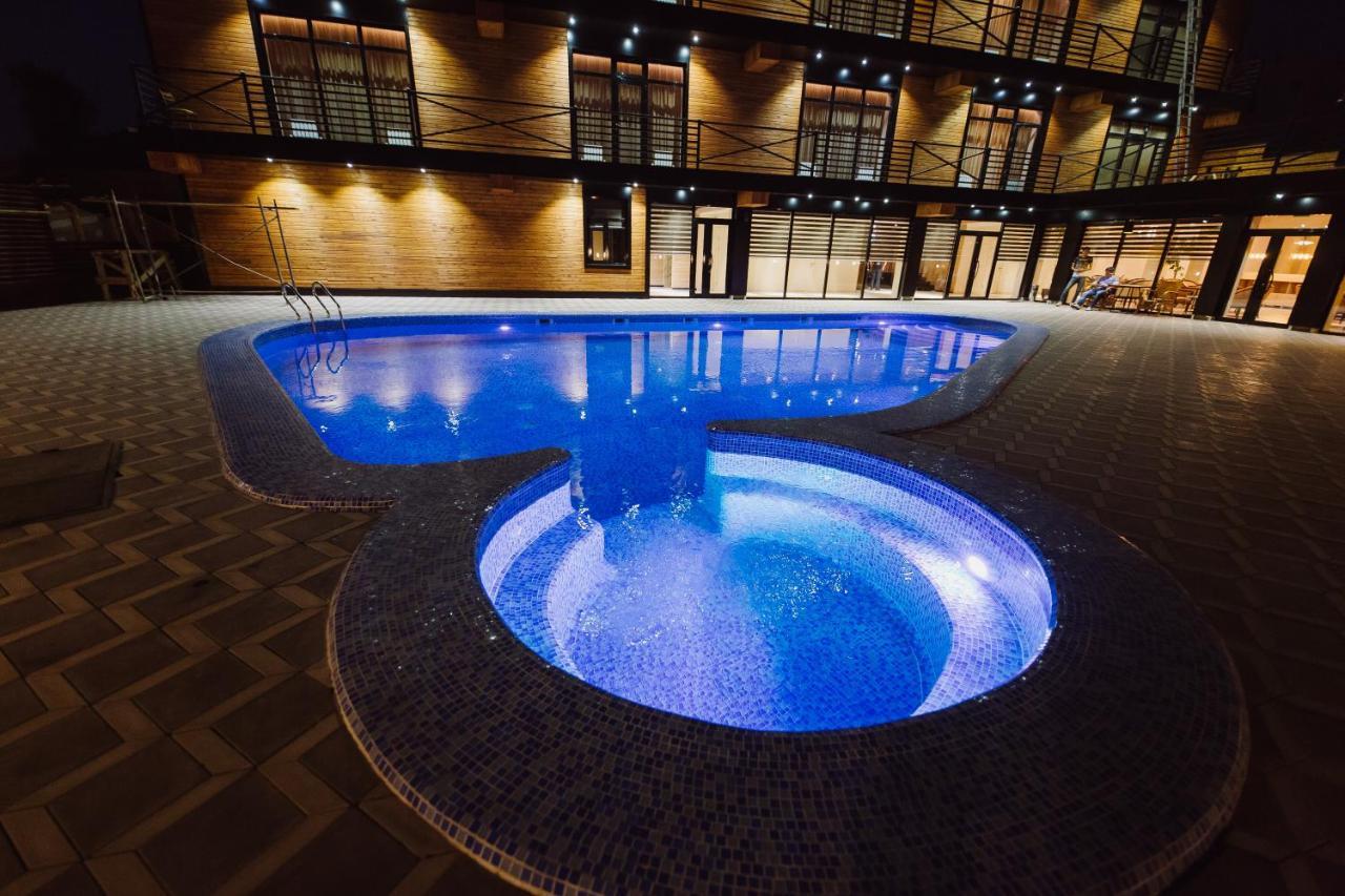 Barhat Hotel & Spa Тараз Екстер'єр фото